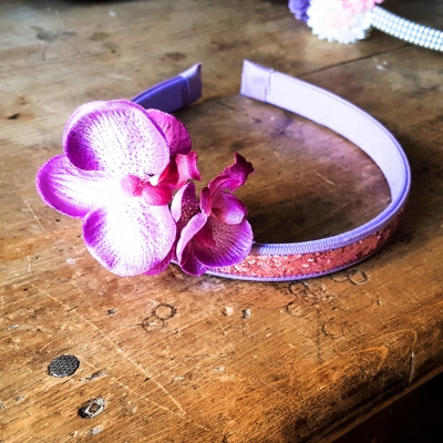Opaska różowa z orchideą